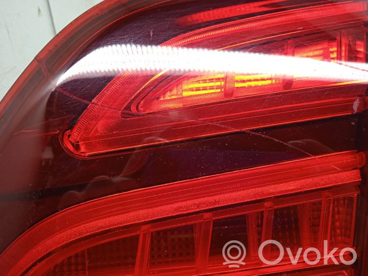 Mercedes-Benz GLE (W166 - C292) Luci posteriori del portellone del bagagliaio A1669066201