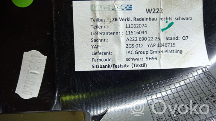 Mercedes-Benz S W222 Osłona środkowa słupka / C A2226902225