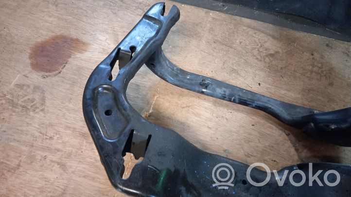 BMW X6 F16 Gearbox mounting bracket 