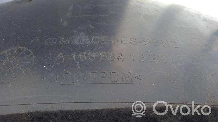 Mercedes-Benz GLE (W166 - C292) Takapyörän sisälokasuojat A1668841322