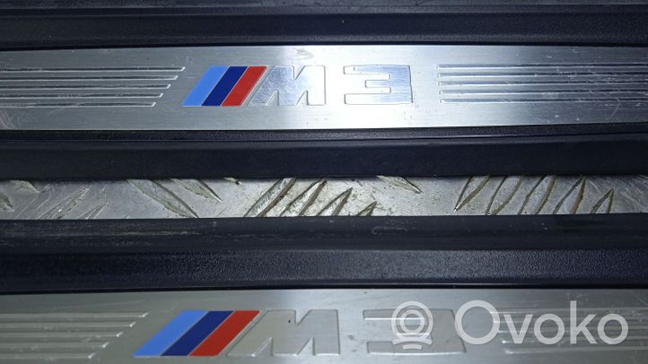 BMW M3 F80 Garniture de protection de seuil intérieur 7263313