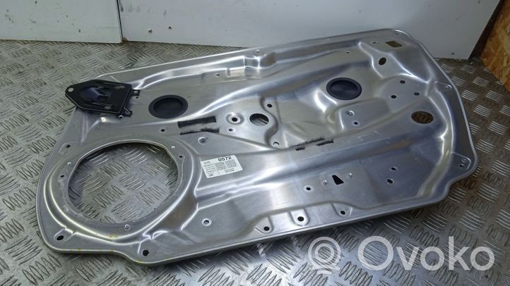 Mercedes-Benz C AMG W204 Altro elemento di rivestimento della portiera anteriore 981693105