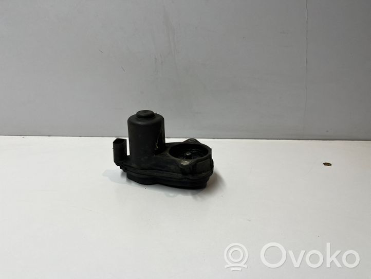 Mercedes-Benz E W213 Motore del freno a mano/freno di stazionamento A0044236198LI