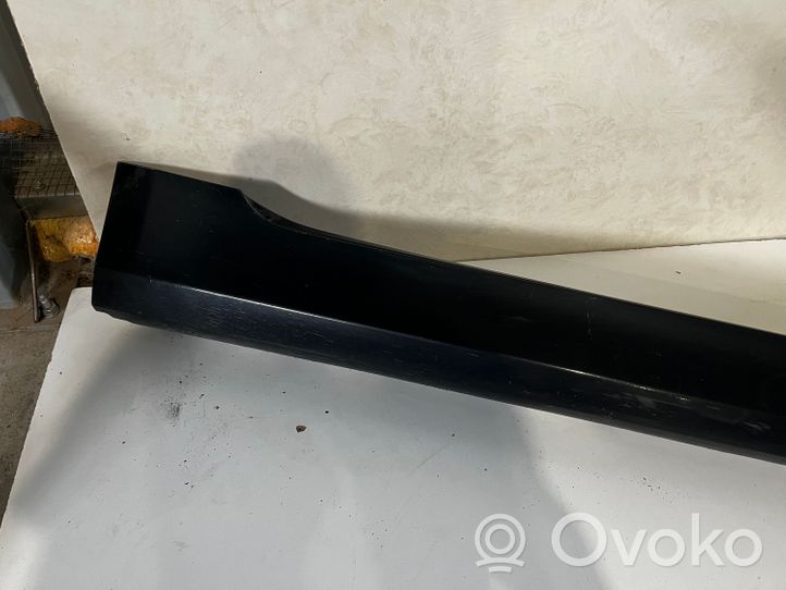 BMW 7 G11 G12 Sill 51777357128