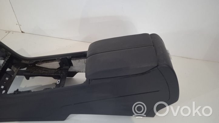 Volkswagen Touareg II Console centrale 7P2863241