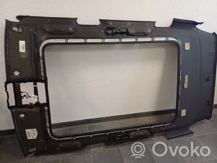 Volkswagen Touareg II Rivestimento del tetto 7P6867501