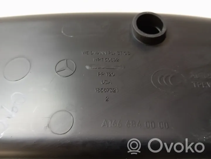 Mercedes-Benz GLE (W166 - C292) Altro elemento di rivestimento bagagliaio/baule A1666840000