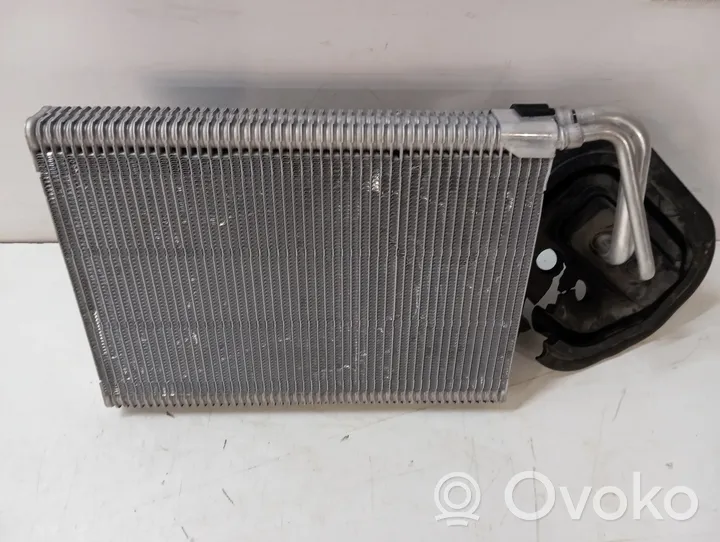 Mercedes-Benz C AMG W205 Heater blower radiator T29757B