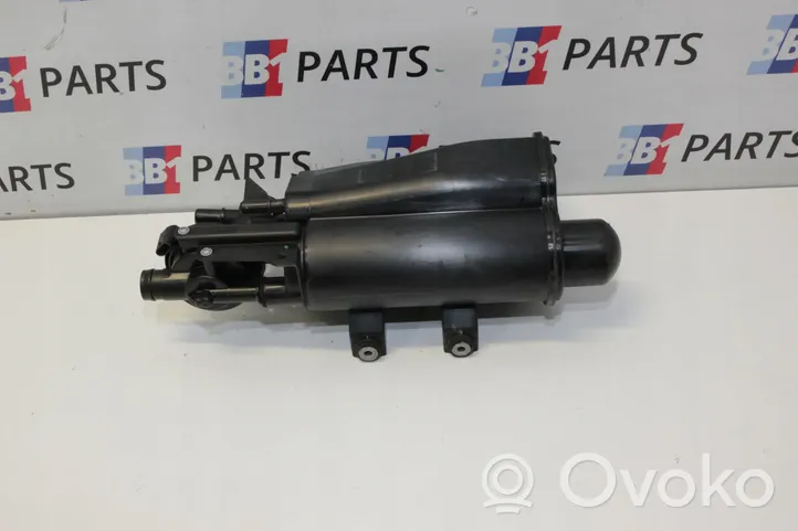 BMW 1 F20 F21 Serbatoio a carbone attivo per il recupero vapori carburante 7271029