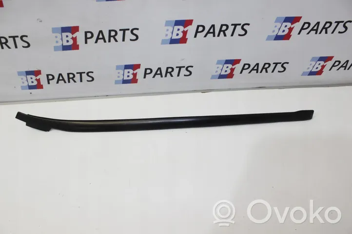 BMW M4 F82 F83 Rivestimento parabrezza 7285927