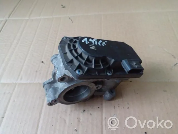 Renault Clio III Clapet d'étranglement 8200578645