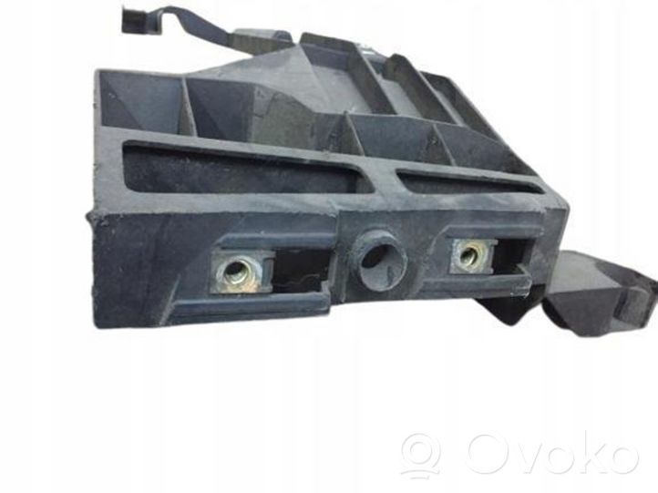 Opel Movano B Staffa di rinforzo montaggio del paraurti posteriore 7700352212