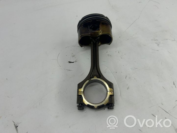 KIA Pro Cee'd II Piston avec bielle 0597