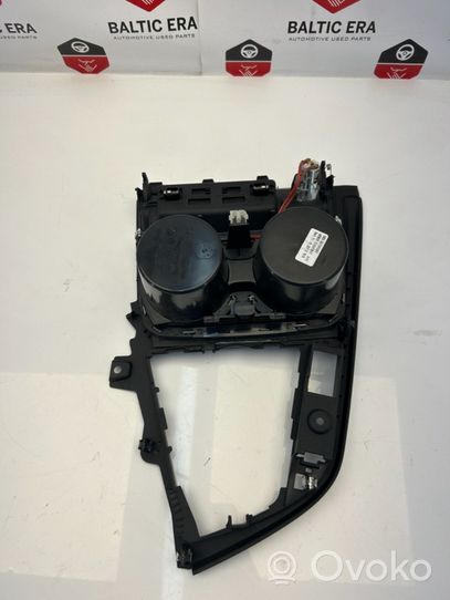 BMW 4 F32 F33 Portabicchiere anteriore 9218925