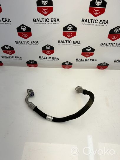 BMW 4 F32 F33 Gaisa kondicioniera caurulīte (-es) / šļūtene (-es) 9337131