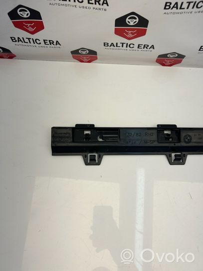 BMW 4 F32 F33 Listello di supporto del sottoporta 7285788