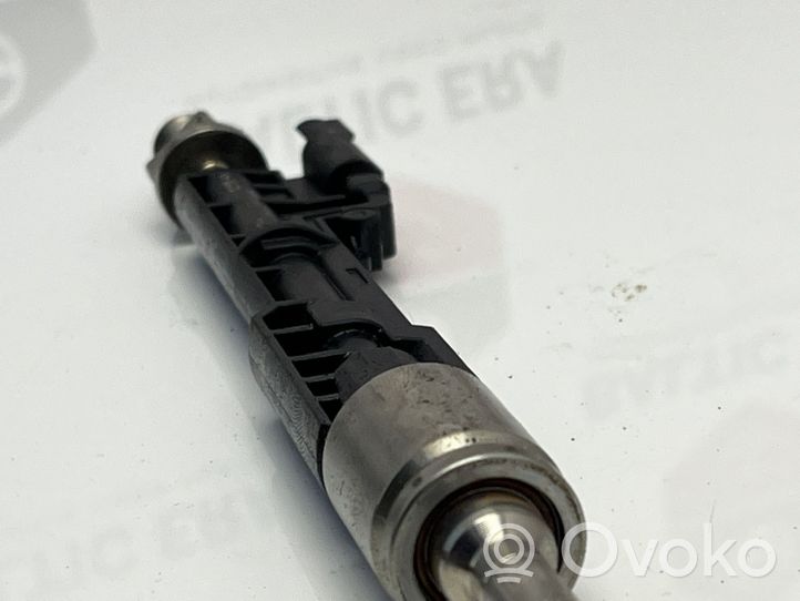 BMW 1 F20 F21 Injecteur de carburant 13647639994