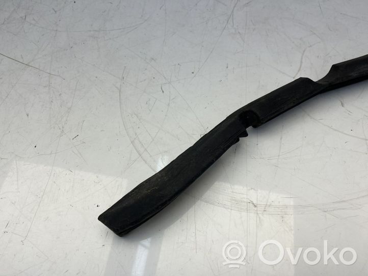 BMW 5 F10 F11 Support, joint d'aile caoutchouc en mousse 9132299