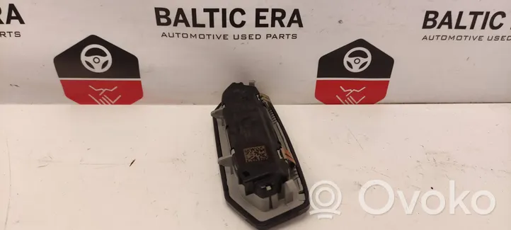 BMW 3 G20 G21 Lampka podsufitki tylna 791081301