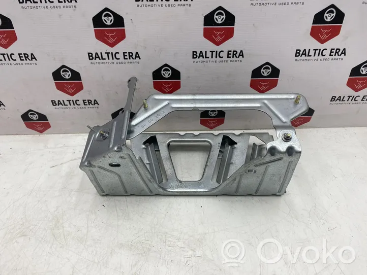 BMW 5 F10 F11 Garso stiprintuvo laikiklis 9174269