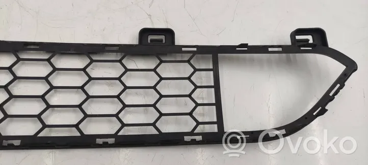 BMW X5 F15 Grille inférieure de pare-chocs avant 8054012