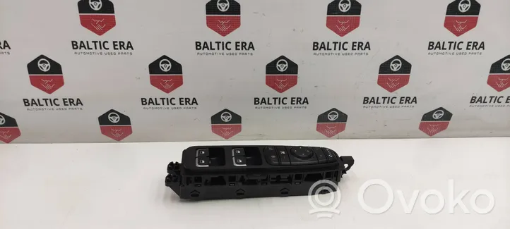 KIA Stinger Electric window control switch 93570J5000