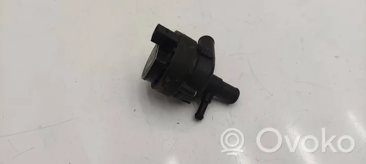 Mercedes-Benz E W212 Pompe à eau de liquide de refroidissement A2118350028