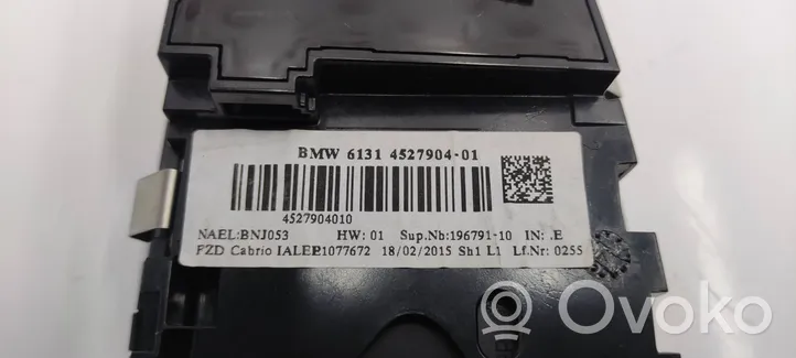 BMW M4 F82 F83 Światło fotela przedniego 4527904