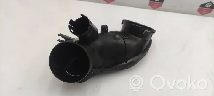 BMW 3 GT F34 Turbo air intake inlet pipe/hose 7807493