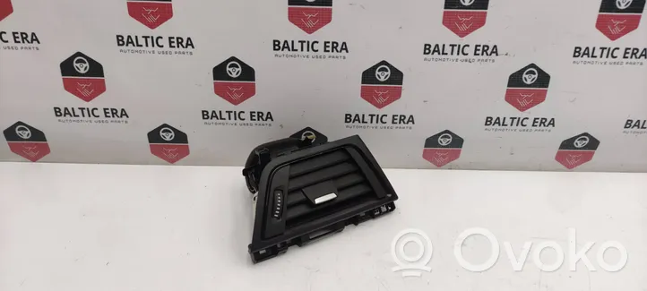 BMW 4 F32 F33 Centrālais gaisa ventilācijas režģis 9218550