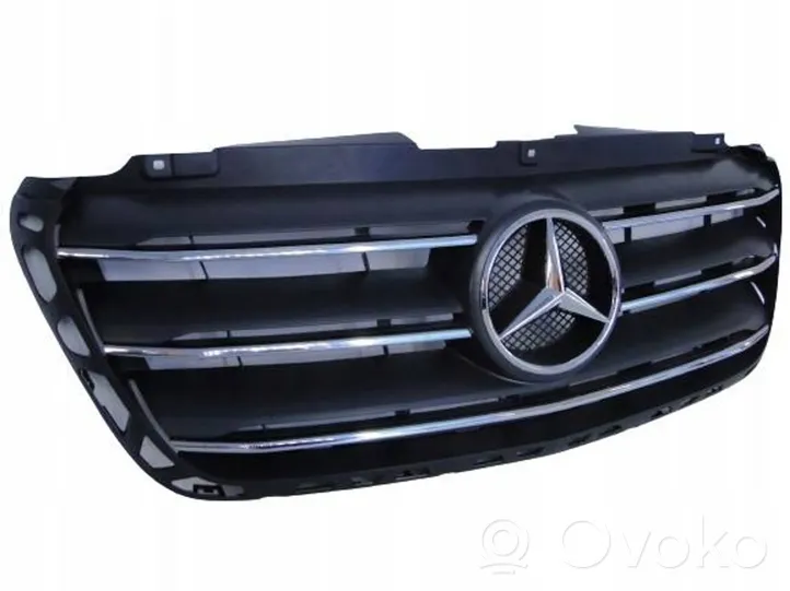 Mercedes-Benz Sprinter W907 W910 Priekšējais režģis A9108852700