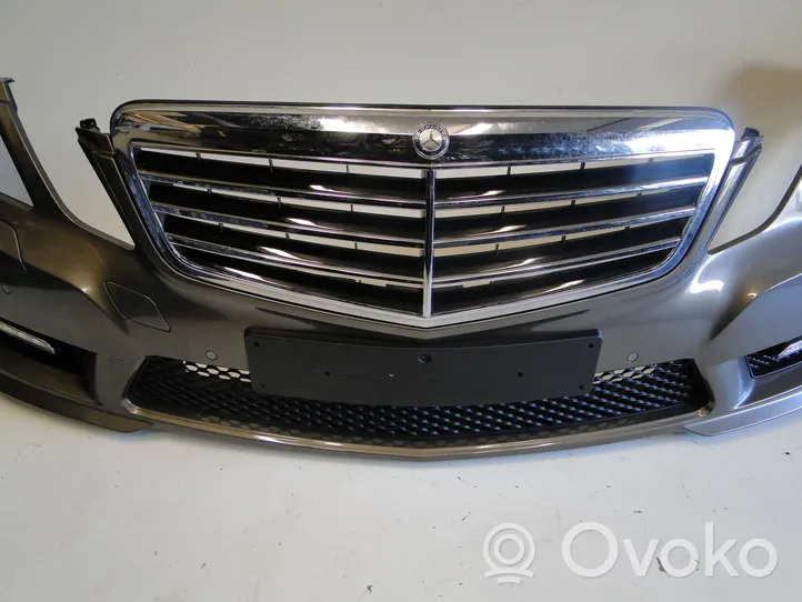 Mercedes-Benz E AMG W212 Paraurti anteriore A2128802340