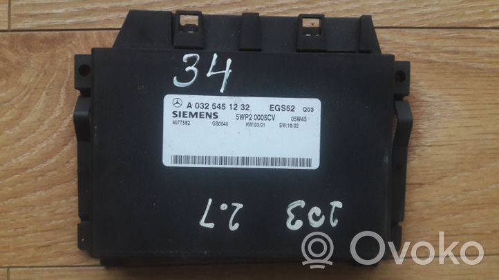 Mercedes-Benz C W203 Module de contrôle de boîte de vitesses ECU A0325451232