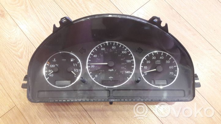 Mercedes-Benz ML W163 Monitori/näyttö/pieni näyttö A1635406911