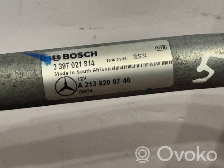 Mercedes-Benz E W213 Mechanizm i silniczek wycieraczek szyby przedniej / czołowej A2138207402