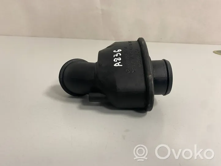 Mercedes-Benz E W210 Risuonatore di aspirazione A6110981207