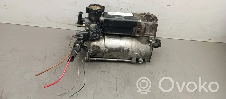 Mercedes-Benz E W211 Ilmajousituksen kompressoripumppu 4154033030