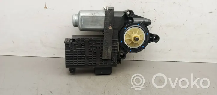 Citroen C4 Grand Picasso Moteur de lève-vitre de porte avant 9682495780