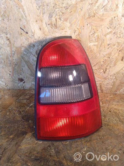 Opel Vectra B Lampa tylna 37640748