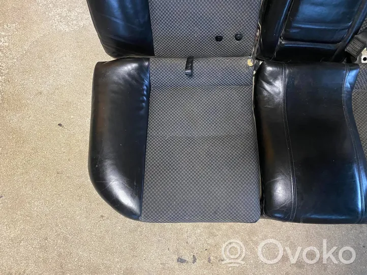 Opel Vectra B Rear seat 