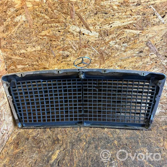 Mercedes-Benz E W124 Grille de calandre avant 1248880223