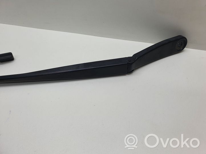 BMW 5 F10 F11 Windshield/front glass wiper blade 7203156