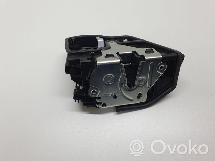 BMW 5 F10 F11 Cerradura de puerta trasera 7202148