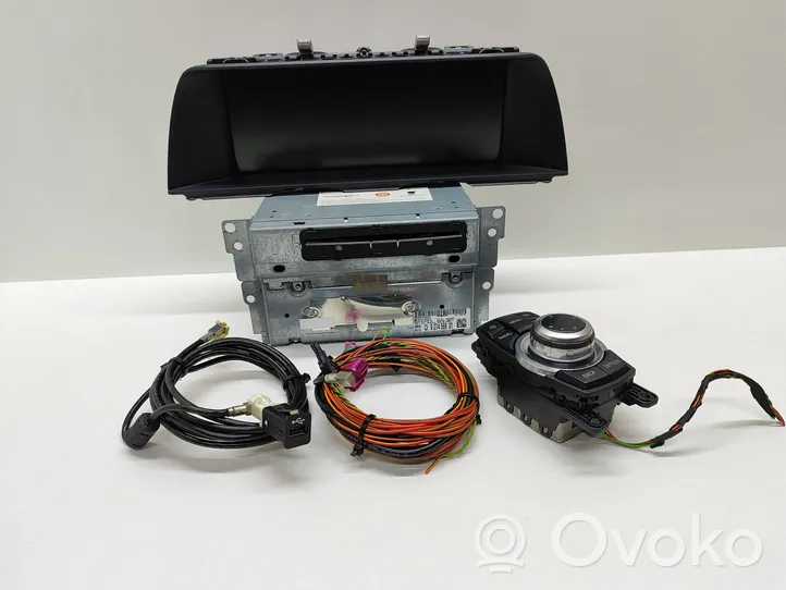 BMW 5 F10 F11 Unidad delantera de radio/CD/DVD/GPS 9274569