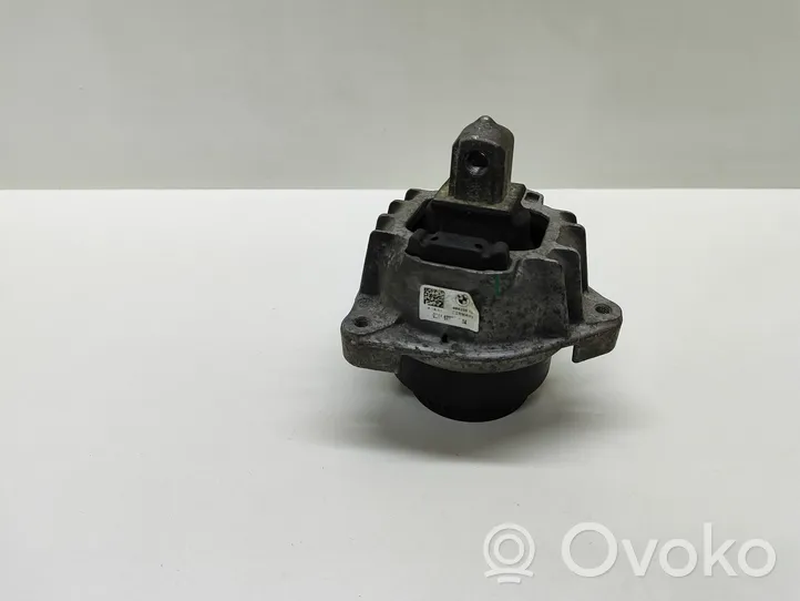 BMW 5 F10 F11 Supporto di montaggio del motore 6777370