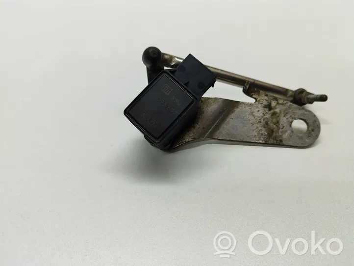 BMW 5 E60 E61 Sensor de nivel del faro delantero/principal 1093697