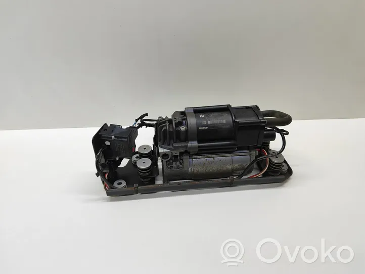 BMW 5 F10 F11 Air suspension compressor/pump 6789450