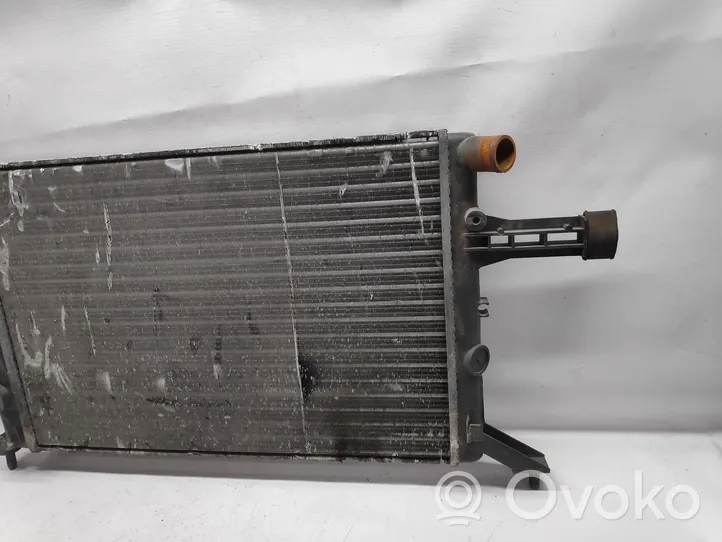 Opel Astra G Radiateur de refroidissement 