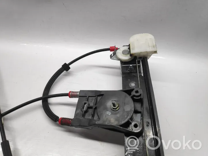 Ford S-MAX Rear window lifting mechanism without motor 