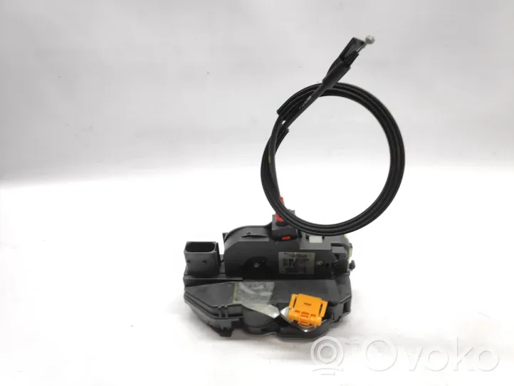 Opel Mokka X Rear door lock 